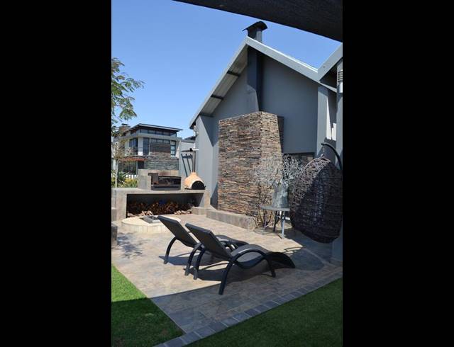 4 BEDROOM HOUSE FOR SALE IN COPPERLEAF ESTATE